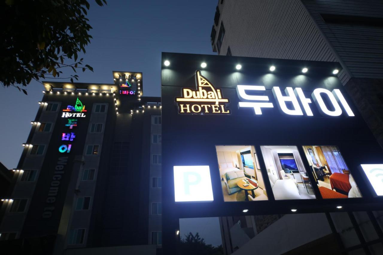 Dubai Hotel Tedžon Exteriér fotografie